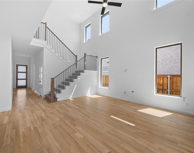 15518 Crape Myrtle Road - Photo Thumbnail 7