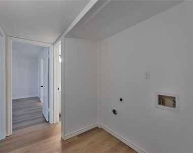 6800 Elliot Court - Photo Thumbnail 6