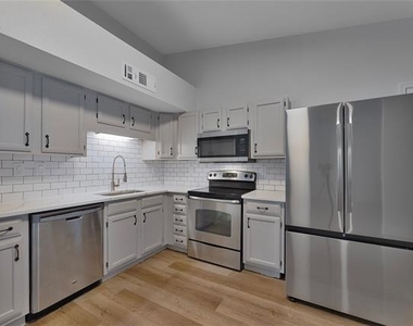 6800 Elliot Court - Photo Thumbnail 2