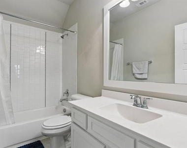 3028 Dustywood Drive - Photo Thumbnail 33