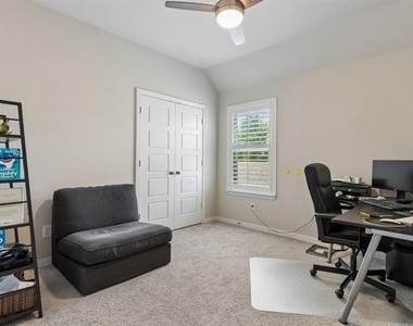 3028 Dustywood Drive - Photo Thumbnail 22