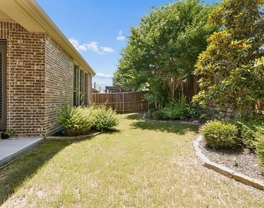 3028 Dustywood Drive - Photo Thumbnail 37