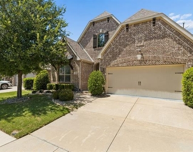 3028 Dustywood Drive - Photo Thumbnail 1