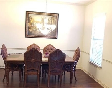 1551 Barksdale Drive - Photo Thumbnail 31