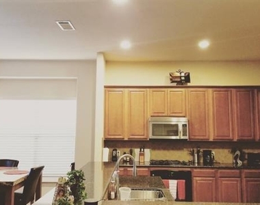 1551 Barksdale Drive - Photo Thumbnail 21