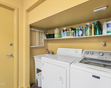 6922 E Exeter Boulevard - Photo Thumbnail 23