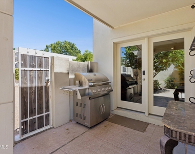 6922 E Exeter Boulevard - Photo Thumbnail 49