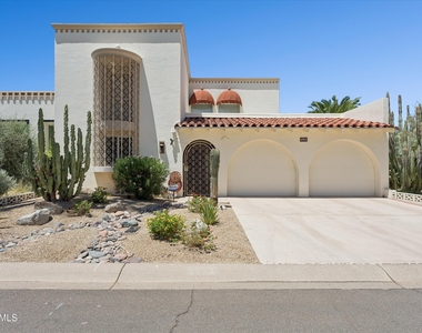 6922 E Exeter Boulevard - Photo Thumbnail 1