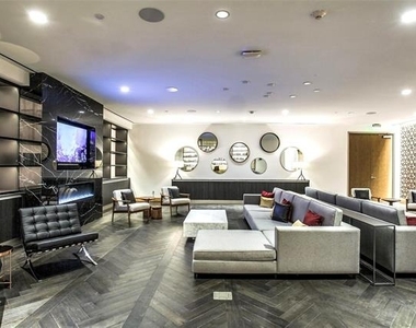 3130 N Harwood Street - Photo Thumbnail 29