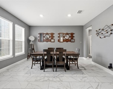1921 Ordonez Drive - Photo Thumbnail 6
