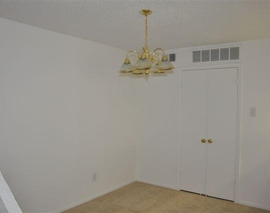 5630 Spring Valley Road - Photo Thumbnail 5