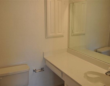 5630 Spring Valley Road - Photo Thumbnail 11