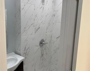 612 E Orange Street - Photo Thumbnail 10