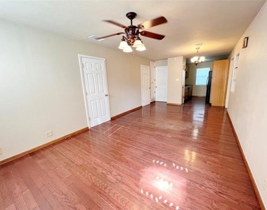 3909 Atlas Drive - Photo Thumbnail 1