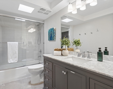 6942 E Exeter Boulevard - Photo Thumbnail 39