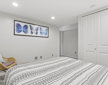 6942 E Exeter Boulevard - Photo Thumbnail 42