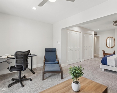6942 E Exeter Boulevard - Photo Thumbnail 32