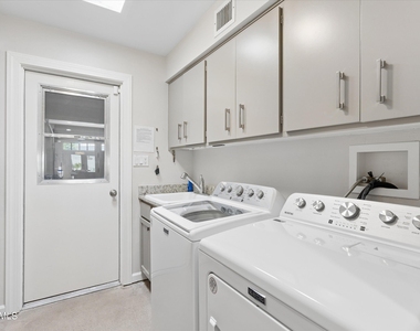6942 E Exeter Boulevard - Photo Thumbnail 26