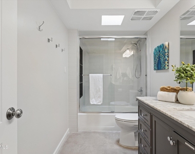 6942 E Exeter Boulevard - Photo Thumbnail 40