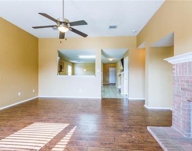 413 Ashland Drive - Photo Thumbnail 11