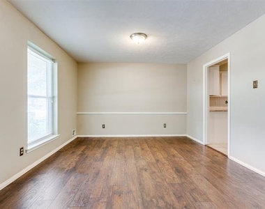 7739 La Manga Drive - Photo Thumbnail 2
