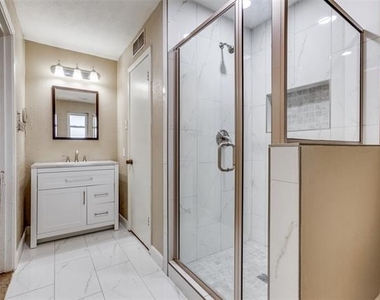7739 La Manga Drive - Photo Thumbnail 21