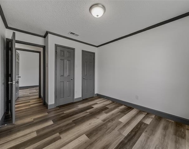 116 Princeton Circle - Photo Thumbnail 15