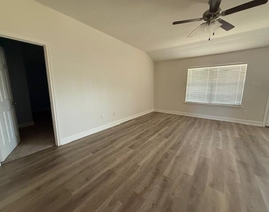 331 Hog Eye Road - Photo Thumbnail 1