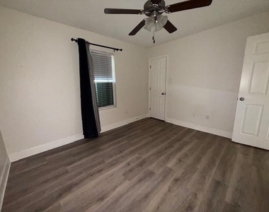 331 Hog Eye Road - Photo Thumbnail 9