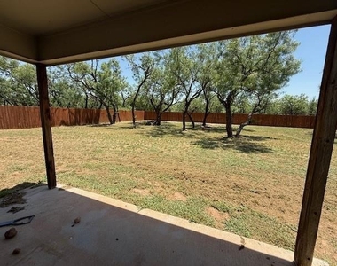 331 Hog Eye Road - Photo Thumbnail 18