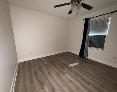 331 Hog Eye Road - Photo Thumbnail 8