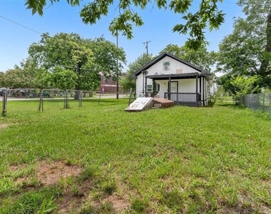 721 S First Street - Photo Thumbnail 15