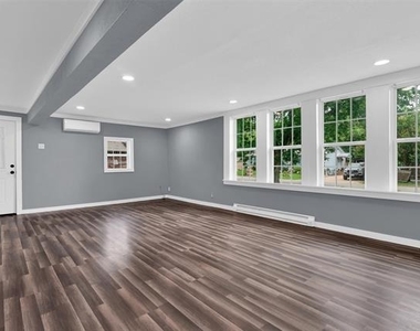 721 S First Street - Photo Thumbnail 2