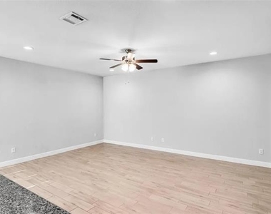 11057 Temple Gardens Trail - Photo Thumbnail 23