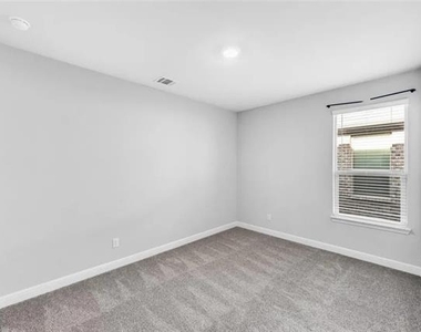 11057 Temple Gardens Trail - Photo Thumbnail 15