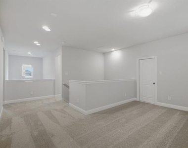 1224 Redcoat Drive - Photo Thumbnail 33