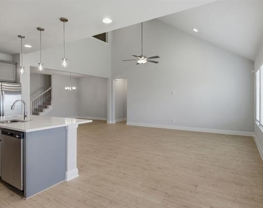 1224 Redcoat Drive - Photo Thumbnail 19