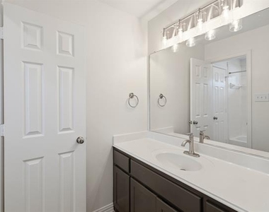2127 Estes Park Drive - Photo Thumbnail 27