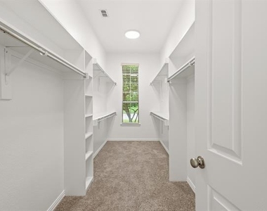 2127 Estes Park Drive - Photo Thumbnail 19