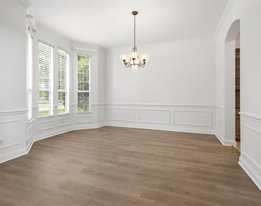 2127 Estes Park Drive - Photo Thumbnail 9