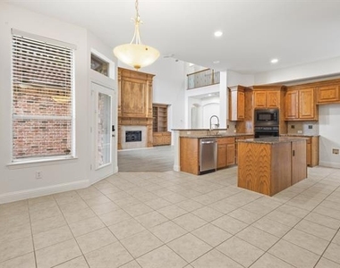2127 Estes Park Drive - Photo Thumbnail 14