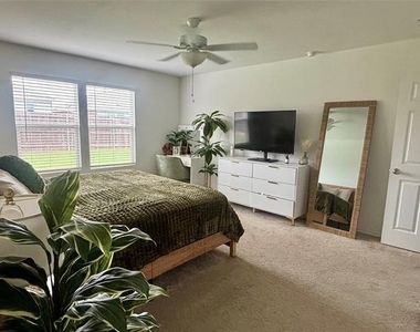 1945 Javelina Street - Photo Thumbnail 18
