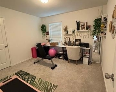 1945 Javelina Street - Photo Thumbnail 27