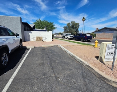 712 N Santa Barbara Street - Photo Thumbnail 27