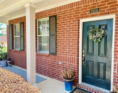 3105 Carlisle Street - Photo Thumbnail 2