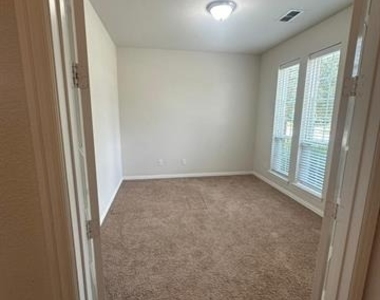 5660 Domer Drive - Photo Thumbnail 3