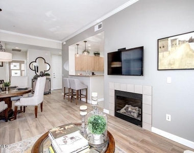 11640 N Tatum Boulevard - Photo Thumbnail 1