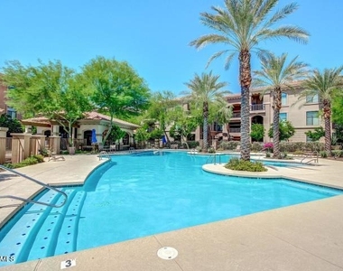 11640 N Tatum Boulevard - Photo Thumbnail 8