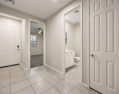 31382 N 130th Avenue - Photo Thumbnail 12