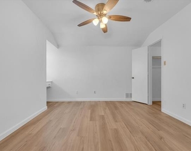 1205 Fairhaven Drive - Photo Thumbnail 19